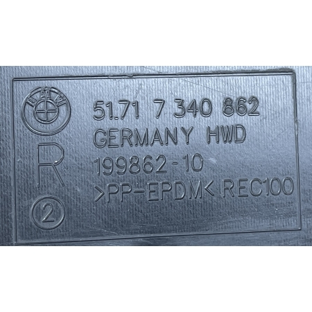 BMW 3 G20 G21 TRÓJKĄT NADKOLE OSŁONA DOLNA PRAWA PRZEDNIA 7340862