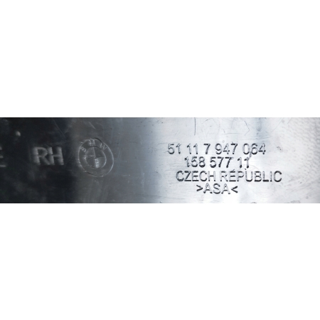 BMW 4 G26 BASIC KRATKA ZDERZAKA PRZÓD PRAWA 7947064