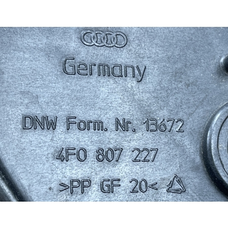 AUDI A6 C6 04-08 MOCOWANIE ŚLIZG ZDERZAKA PRZÓD LEWY 4F0807227