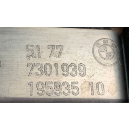 BMW 2 F45 F46 UCHWYT MOCOWANIE PROGU LEWE 7301939