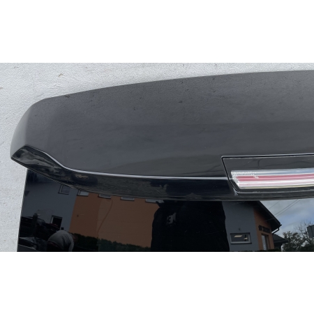 P8 GMC YUKON XL DENALI IV 2015 - KLAPA BAGAŻNIKA SZYNA KOMPLETNA 22756788