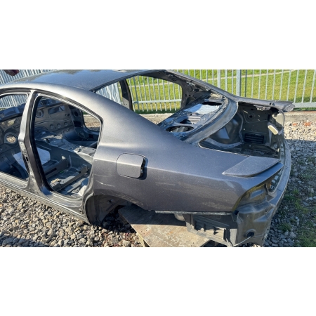 P5 DODGE CHARGER 2017 5.7 V8 BŁOTNIK LEWY TYŁ ĆWIARTKA TYLNA ORYGINAŁ PAU