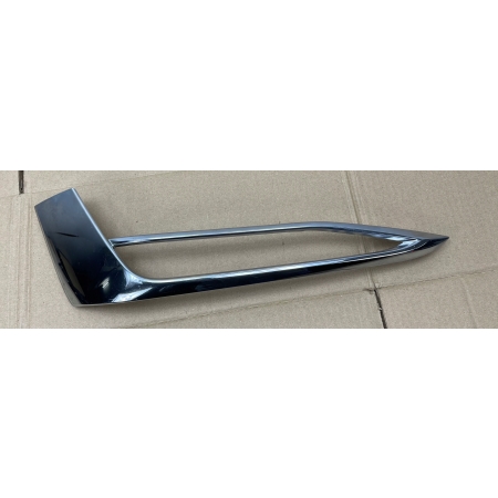 BMW 5 G30 G31 LISTWA CHROM ZDERZAKA LEWA PRZÓD 7385283