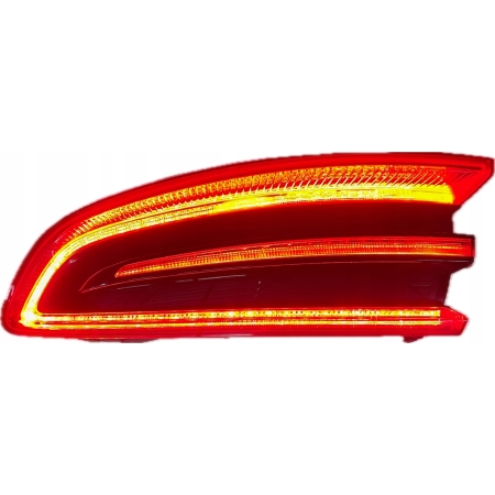 LAMPA TYLNA TYŁ PRAWA PORSCHE MACAN USA 95B945096E SAE 18.12.2015