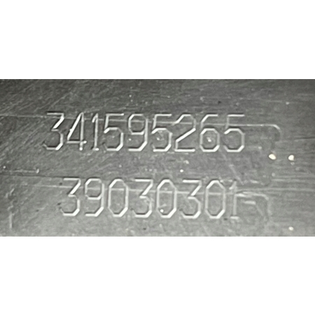 OPEL ZAFIRA C ŚLIZG MOCOWANIE ZDERZAKA TYŁ ŚRODKOWY GM 39030301