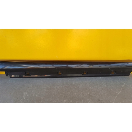 LISTWA PROGOWA PRAWA MERCEDES ML 166 AMG