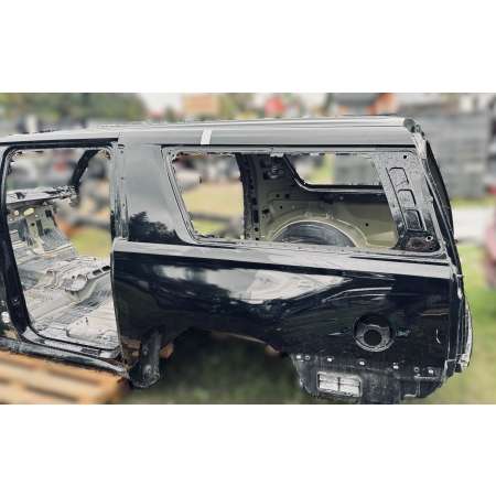 P8 GMC YUKON XL DENALI IV 2015 - ESCALADE ESV BŁOTNIK LEWY  TYŁ ĆWIARTKA