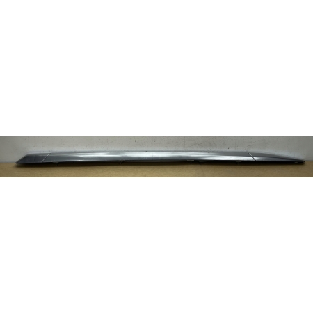 P2 CADILLAC ESCALADE IV 2014 - RELINGI DACHOWE KOMPLET 84393979 84393978
