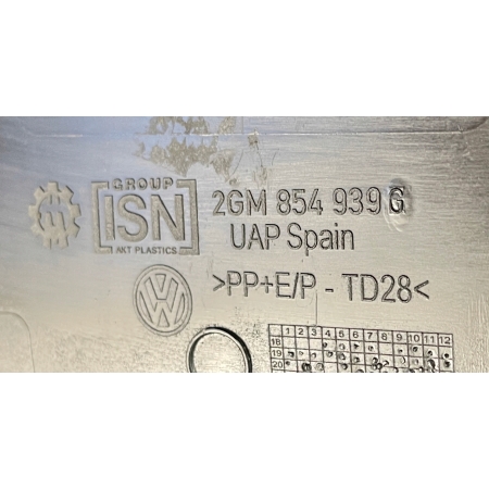 VW T-CROSS LISTWA DRZWI LEWA PRZÓD 2GM854939G