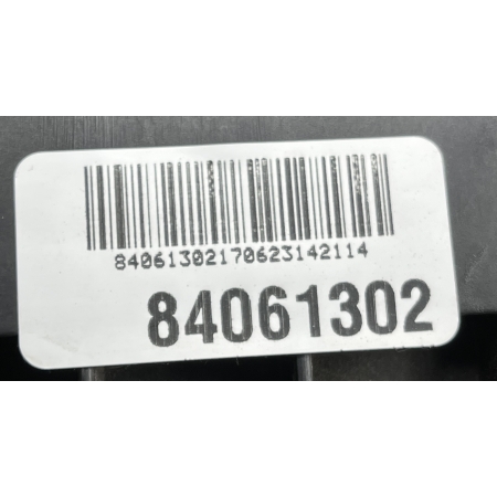 O2 CADILLAC ESCALADE IV 2014 -   6.2 V8 OBUDOWA FILTRA POWIETRZA 84061302