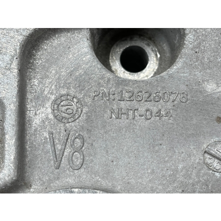 P8 GMC YUKON XL DENALI IV 2015 - 6.2 ŁAPA MOCOWANIE SPRĘŻARKI 12626078