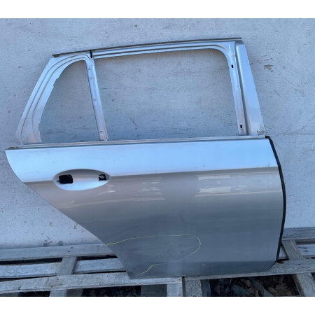 MERCEDES E-KLASA W213 KOMBI DRZWI PRAWE TYŁ TYLNE