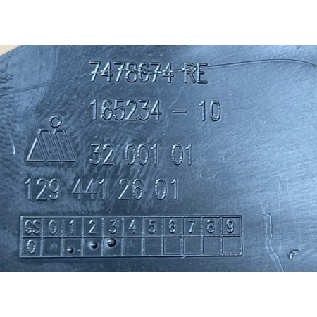 BMW 2 F44 KRATKA PRAWA ZAŚLEPKA ZDERZAKA PRZÓD 7478674