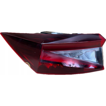 51 SKODA ENYAQ iV 20 - LAMPA LED LEWA TYŁ TYLNA 5LA945207A