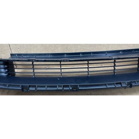 TESLA MODEL III 3  2023 - GRILL ATRAPA KRATKA ŚRODKOWA  1694311-00-F