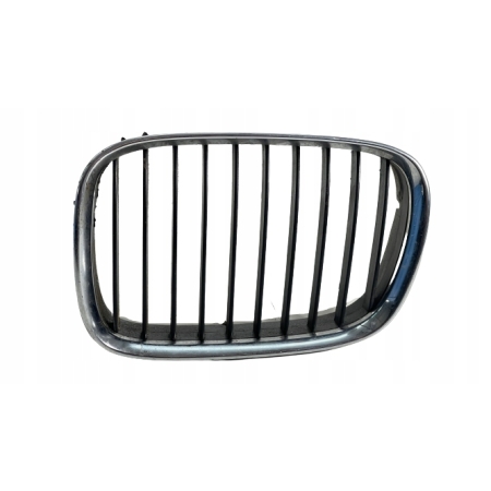 BMW E39 NERKA GRILL ATRAPA LEWA 8159311