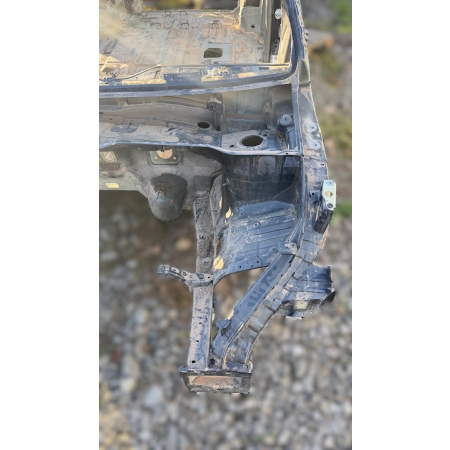 B3 KIA CARNIVAL IV 2020 - ĆWIARTKA LEWA PRZÓD PODŁUŻNICA P2M