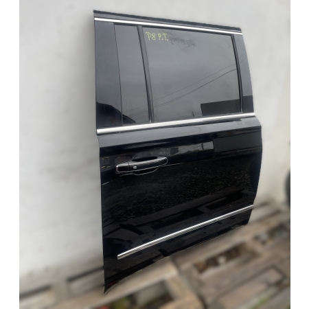 P8 GMC YUKON XL DENALI IV 2015 - PRAWE DRZWI TYŁ TYLNE KOMPLETNE