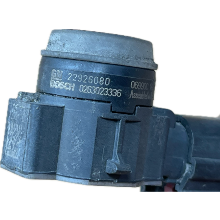 P9/3 GMC YUKON XL IV 2015 - CZUJNIK PDC PARKOWANIA TYŁ WTYCZKA 22926080