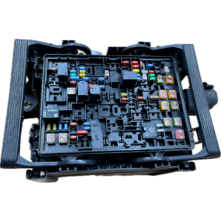 O2 CADILLAC ESCALADE IV 2014 -  SKRZYNKA BEZPIECZNIKÓW PRZEWÓD KABEL AKUMULATORA MINUS 84017672