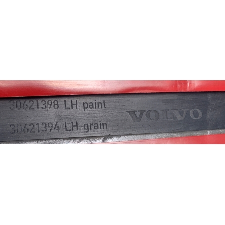 VOLVO V40 00-04 LISTWA DRZWI LEWA PRZÓD