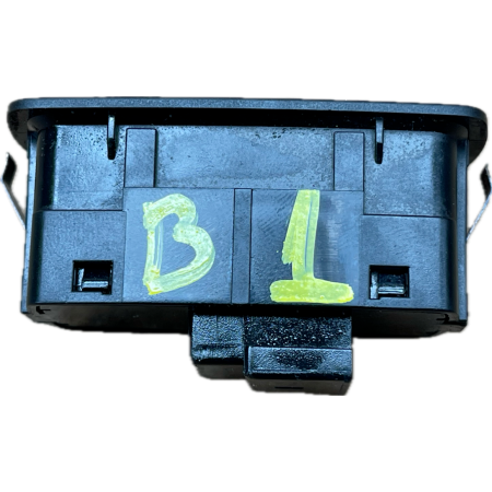 B1 PORSCHE MACAN S 2015 PRZYCISK PRZEŁĄCZNIK OTWIERANIA KLAPY TYŁ 7PP959832J