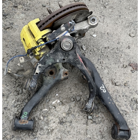 O2 CADILLAC ESCALADE IV 2014 - 6.2 V8 LEWA ZWROTNICA WAHACZ PRZÓD ZACISK