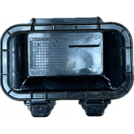 SEAT LEON 3 III DEKIELEK ZAŚLEPKA LAMPY VALEO LEWY = PRAWY 90044560