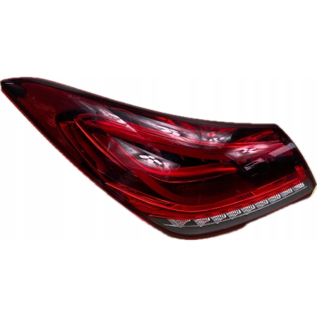 MERCEDES CLA W118 LAMPA LEWA TYŁ TYLNA BŁOTNIKA LED