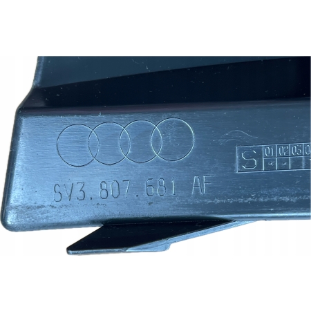 AUDI A3 8V LIFT KRATKA LEWA ZDERZAKA PRZÓD 8V3807681AF