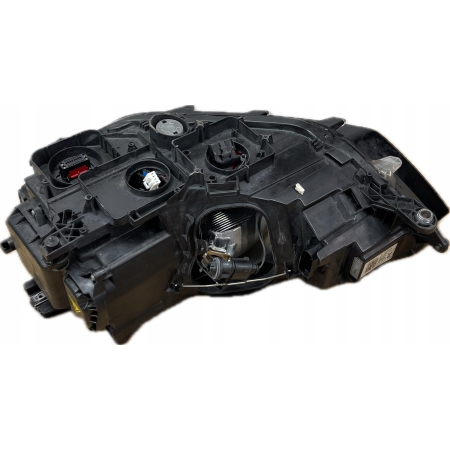 VW GOLF SPORTSVAN LAMPA PRAWA PRZÓD PRZEDNIA XENON 517941752B