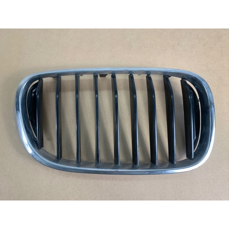 ORYGINAŁ NERKA ATRAPA PRAWA BMW 7 G11 G12 7357012