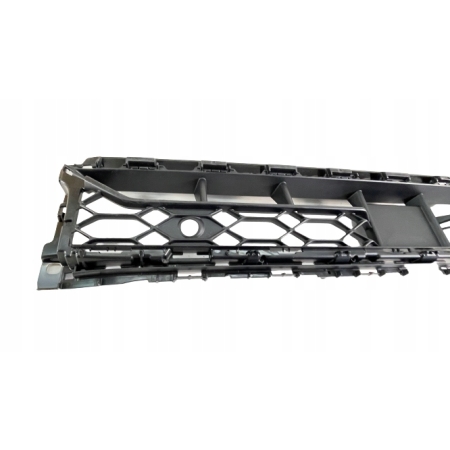 OEM AUDI Q2 LIFT KRATKA ŚRODKOWA 81A807647K