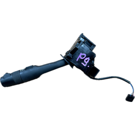 P9 GMC YUKON XL IV 2015 - MANETKA PRZEŁĄCZNIK WYCIERACZEK MIGACZY 23163205