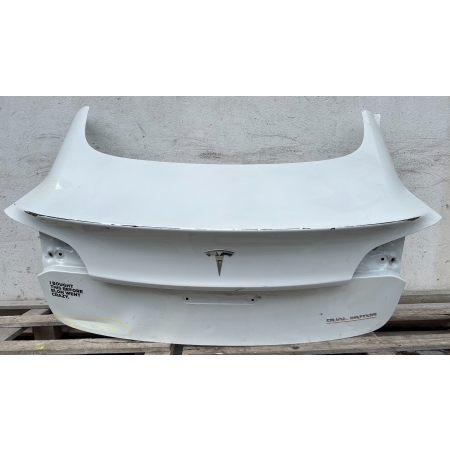 TESLA III MODEL 3 KLAPA TYŁ TYLNA POKRYWA BAGAŻNIKA