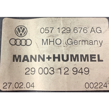 KOLEKTOR SSĄCY AUDI A8 D3 057129676AG
