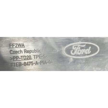 KIEROWNICA POWIETRZA FORD FOCUS III MK3 LIFT F1EB-8475-A