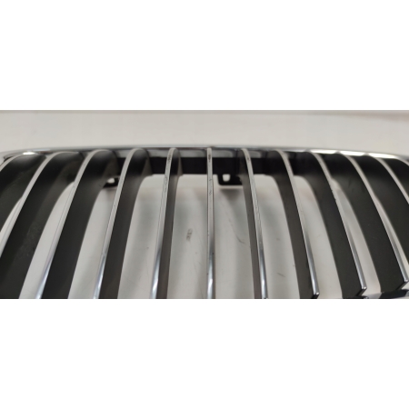 BMW E92 E93 LIFT GRILL NERKA LEWA 7254969
