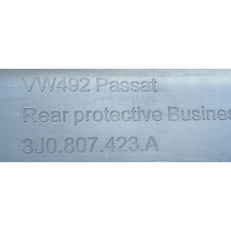 VW PASSAT B9 LISTWA KRATKA ZDERZAKA TYŁ 3J0807423A