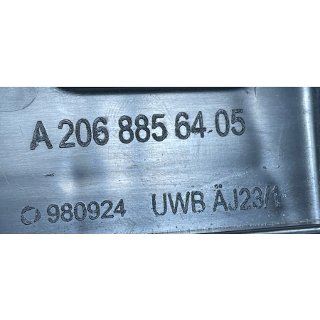 MERCEDES C-KLASA 206 ŚLIZG MOCOWANIE ZDERZAKA PRAWY TYŁ A2068856405