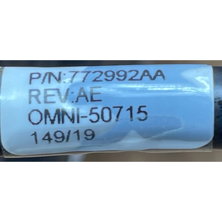 P8 GMC YUKON XL DENALI IV 2015 - LUSTERKO PRAWE 15 PIN 84664594