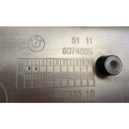 PODKŁADKA TABLICY BMW F45 LIFT M-PAKIET 8074555
