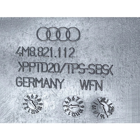 AUDI Q8 RSQ8 WYGŁUSZENIE BŁOTNIKA PRAWE 4M8821112