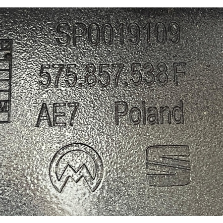 A46 SEAT ATECA OBUDOWA OSŁONA LUSTERKA PRAWA 575875538F