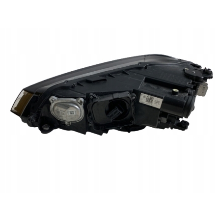 VW SPORTSVAN LIFT LAMPA PRAWA FULL LED 517941082