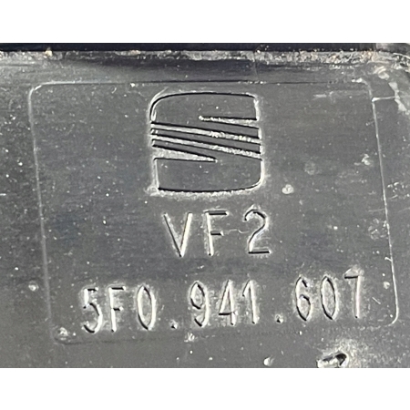 SEAT LEON III 2012-- DEKIELEK LAMPY ZAŚLEPKA PRZÓD 5F0941607
