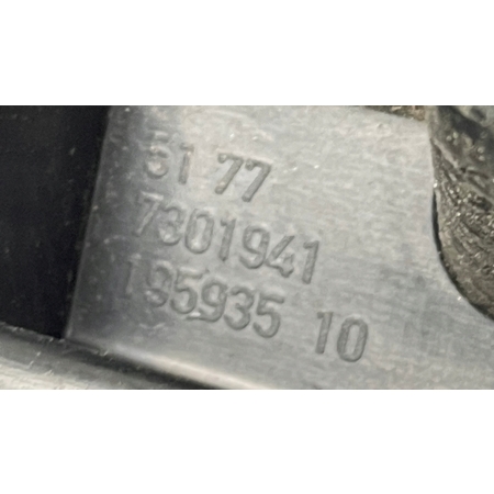 BMW F45 F46 ŚLIZG MOCOWANIE PROGU LEWY 7301941 LH2