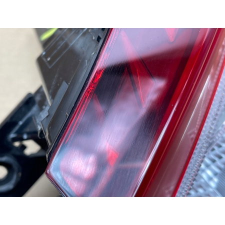 54 SKODA ENYAQ iV 20 - LAMPA LED PRAWA TYŁ TYLNA 5LA945208A