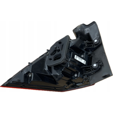 VW TIGUAN II LIFT LAMPA TYLNA TYŁ PRAWA LED 5NA945208K 23.03.22
