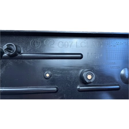 BMW X7 G07 LIFT LCI M-PAKIET PODKŁADKA TABLICY REJESTRACYJNEJ RAMKI 9853986